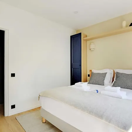Magnificent 2Bd-4P Apartment - Eiffel Tower Paris Extérieur photo